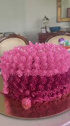 Custom Cakes/Bizcochos Personalizados🍰